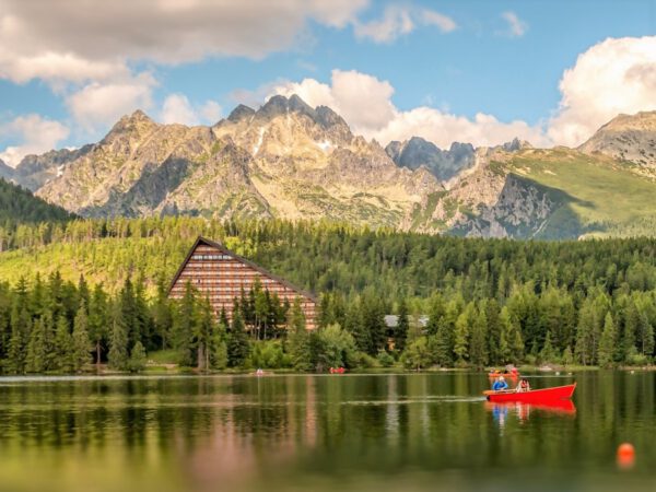 Vlakem pod tatranské velikány